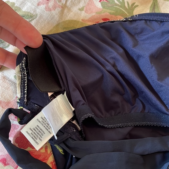 JUICY COUTURE Size Small Floral Classic 1-Piece Swimsuit Adjustable $138 NEW - Picture 10 of 14